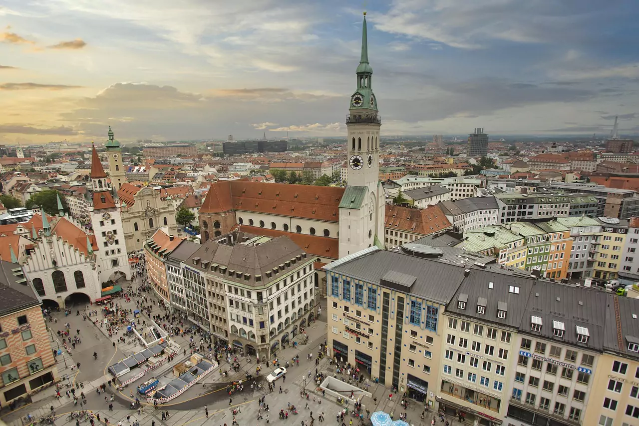 Aerial View of St Peter's Church in Munich | Image by